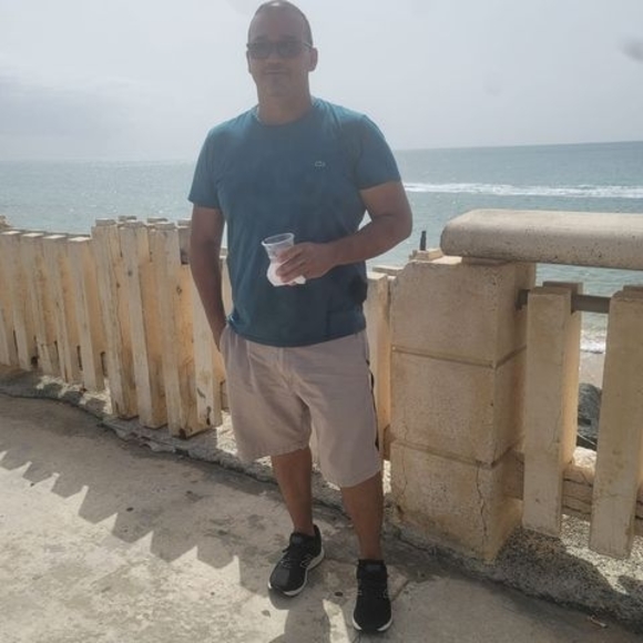 Meet your Posher, Pedro - Picture 1 of 1